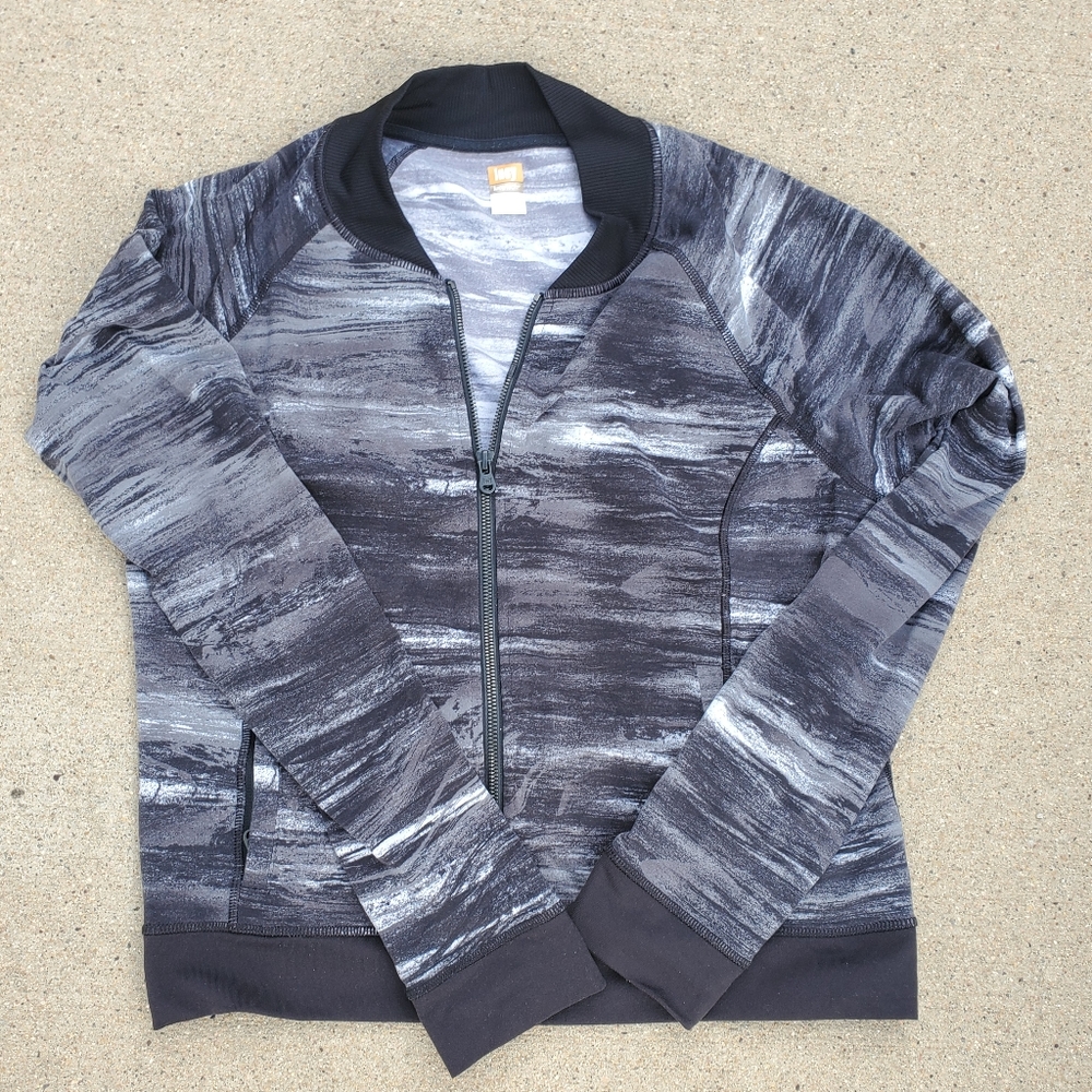 Lucy Lightweight Athletic Lounge Jacket Sz L